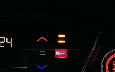 Honda Vezel, 2022 год, 1 380 000 рублей, 24 фотография