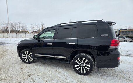 Toyota Land Cruiser 200, 2015 год, 5 750 000 рублей, 5 фотография