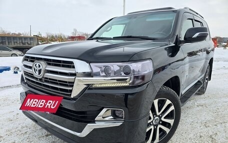 Toyota Land Cruiser 200, 2015 год, 5 750 000 рублей, 12 фотография