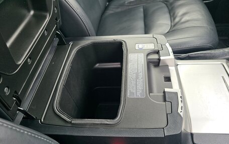 Toyota Land Cruiser 200, 2015 год, 5 750 000 рублей, 23 фотография