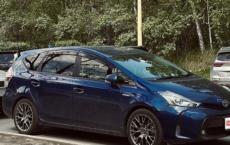 Toyota Prius Alpha I (ZVW40/41), 2015 год, 1 700 000 рублей, 15 фотография