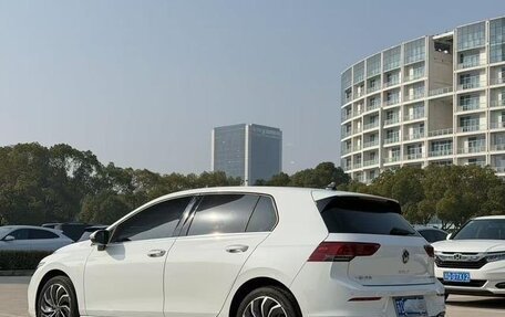 Volkswagen Golf VII, 2021 год, 2 000 000 рублей, 5 фотография