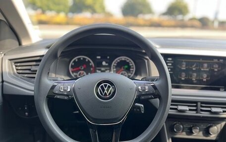 Volkswagen Polo, 2021 год, 1 300 000 рублей, 12 фотография