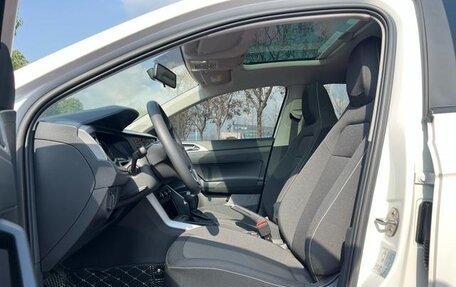 Volkswagen Polo, 2021 год, 1 300 000 рублей, 15 фотография