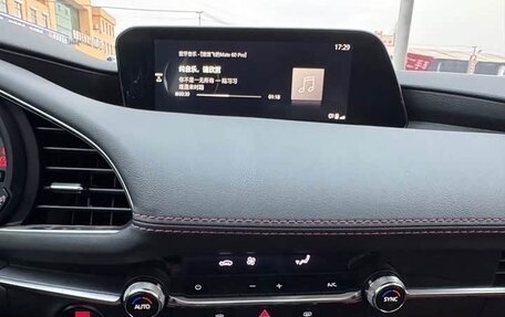 Mazda 3, 2023 год, 1 750 600 рублей, 10 фотография