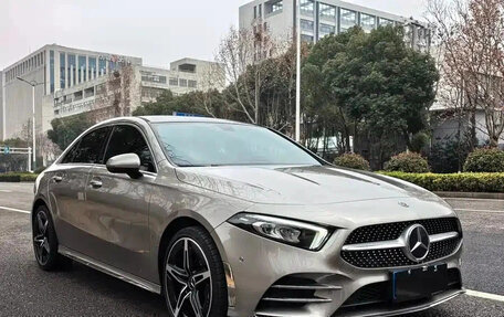 Mercedes-Benz A-Класс, 2022 год, 1 723 003 рублей, 4 фотография