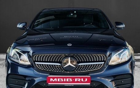 Mercedes-Benz E-Класс, 2020 год, 4 250 000 рублей, 2 фотография