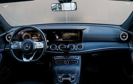 Mercedes-Benz E-Класс, 2020 год, 4 250 000 рублей, 28 фотография
