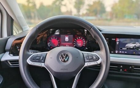 Volkswagen Golf VII, 2021 год, 2 000 000 рублей, 11 фотография