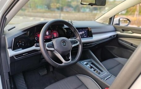 Volkswagen Golf VII, 2021 год, 2 000 000 рублей, 12 фотография