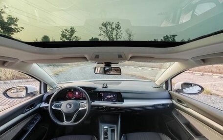 Volkswagen Golf VII, 2021 год, 2 000 000 рублей, 10 фотография