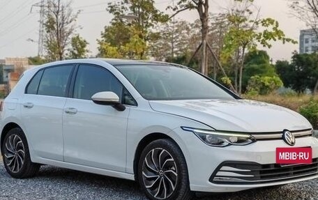 Volkswagen Golf VII, 2021 год, 2 000 000 рублей, 2 фотография