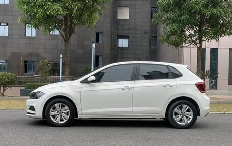 Volkswagen Polo, 2021 год, 1 300 000 рублей, 8 фотография