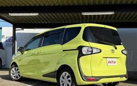 Toyota Sienta II, 2017 год, 1 100 000 рублей, 2 фотография