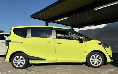 Toyota Sienta II, 2017 год, 1 100 000 рублей, 23 фотография