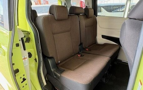 Toyota Sienta II, 2017 год, 1 100 000 рублей, 16 фотография