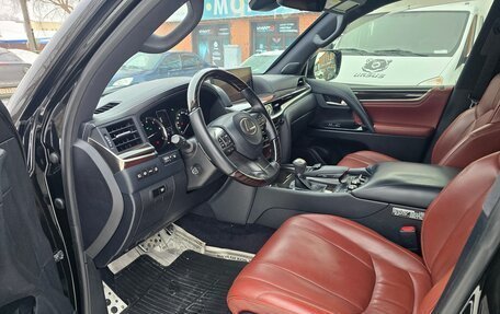 Lexus LX III, 2017 год, 8 300 000 рублей, 35 фотография