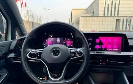 Volkswagen Golf VII, 2021 год, 2 000 000 рублей, 7 фотография