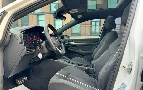 Volkswagen Golf VII, 2021 год, 2 000 000 рублей, 15 фотография