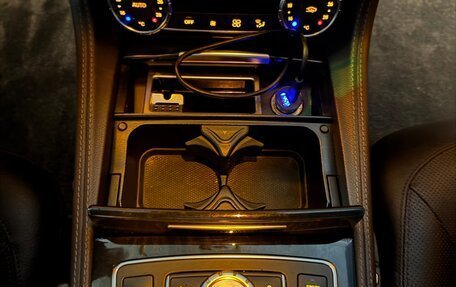 Mercedes-Benz CLS, 2012 год, 2 650 000 рублей, 14 фотография