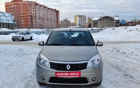 Renault Sandero I, 2012 год, 590 000 рублей, 2 фотография