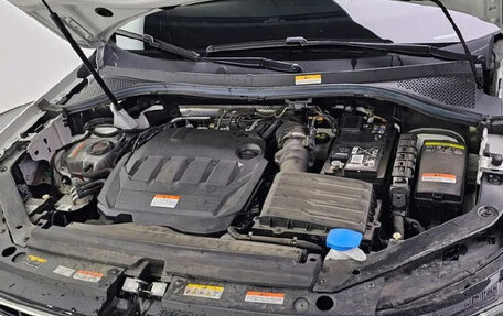 Volkswagen Tiguan II, 2024 год, 3 908 458 рублей, 5 фотография