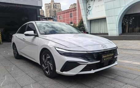Hyundai Elantra, 2025 год, 1 600 000 рублей, 3 фотография