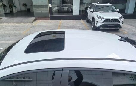 Hyundai Elantra, 2025 год, 1 600 000 рублей, 8 фотография