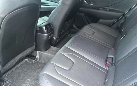 Hyundai Elantra, 2025 год, 1 600 000 рублей, 17 фотография