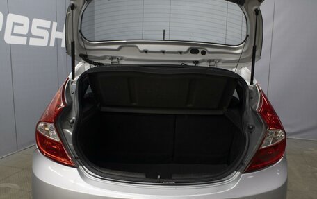 Hyundai Solaris II рестайлинг, 2012 год, 650 000 рублей, 15 фотография