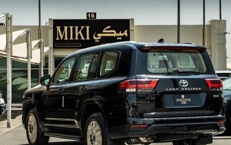 Toyota Land Cruiser, 2026 год, 13 150 000 рублей, 4 фотография