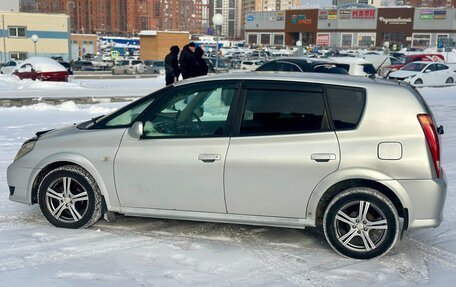 Toyota Opa I рестайлинг, 2002 год, 350 000 рублей, 3 фотография