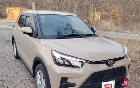 Toyota Raize I, 2020 год, 1 550 000 рублей, 2 фотография