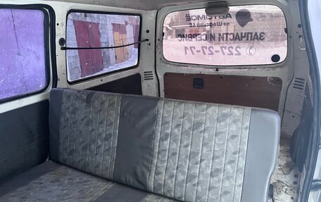 Mazda Bongo IV, 2001 год, 330 000 рублей, 7 фотография