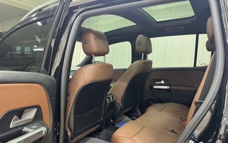 Mercedes-Benz GLB, 2023 год, 2 340 000 рублей, 17 фотография