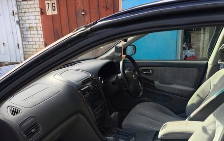 Nissan Cefiro III, 2001 год, 390 000 рублей, 1 фотография