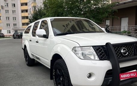 Nissan Navara (Frontier), 2013 год, 1 750 000 рублей, 1 фотография