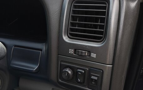 Nissan Cefiro III, 2001 год, 390 000 рублей, 11 фотография