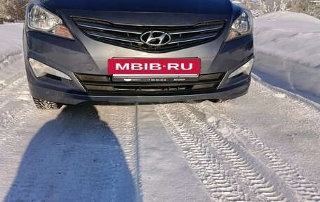 Hyundai Solaris II рестайлинг, 2015 год, 979 000 рублей, 11 фотография