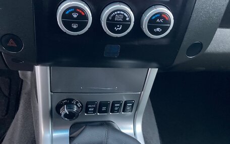 Nissan Navara (Frontier), 2013 год, 1 750 000 рублей, 12 фотография