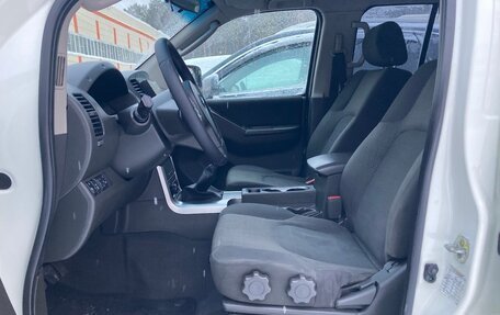 Nissan Navara (Frontier), 2013 год, 1 750 000 рублей, 15 фотография