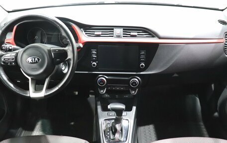 KIA Rio IV, 2021 год, 1 595 000 рублей, 14 фотография