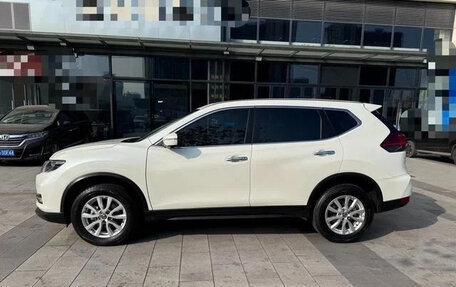 Nissan X-Trail, 2022 год, 1 960 000 рублей, 3 фотография