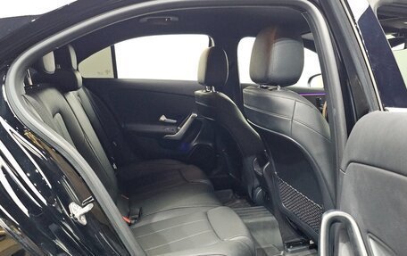 Mercedes-Benz A-Класс, 2021 год, 2 300 009 рублей, 19 фотография