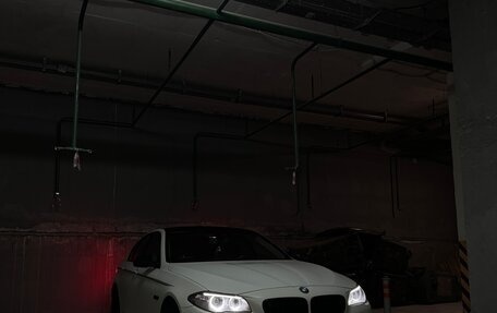 BMW 5 серия, 2014 год, 2 900 000 рублей, 1 фотография