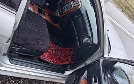 Hyundai Sonata IV рестайлинг, 2002 год, 18 фотография