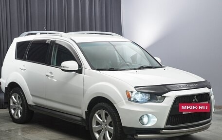Mitsubishi Outlander III рестайлинг 3, 2010 год, 1 150 000 рублей, 3 фотография