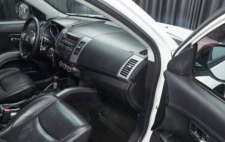 Mitsubishi Outlander III рестайлинг 3, 2010 год, 1 150 000 рублей, 11 фотография