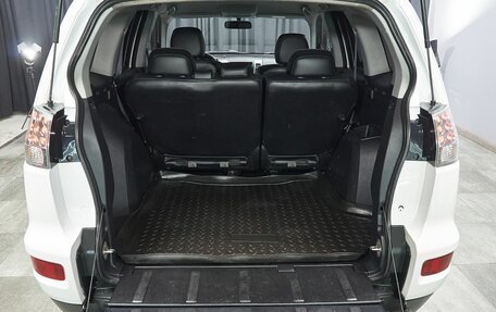 Mitsubishi Outlander III рестайлинг 3, 2010 год, 1 150 000 рублей, 16 фотография