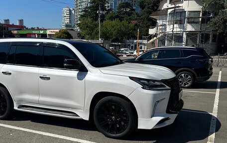 Lexus LX III, 2018 год, 6 000 000 рублей, 3 фотография